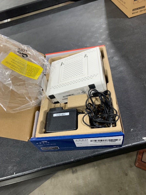 Photo 1 of ARRIS (SB8200) - Cable Modem - Fast DOCSIS 3.1 32x8 Gigabit Cable Modem , Approved for Comcast Xfinity, Cox, Charter Spectrum, & more | 1 Gbps Max Internet Speed, 4 OFDM Channels