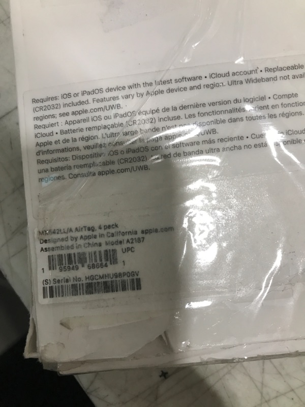 Photo 1 of Apple AirTag 4 Pack