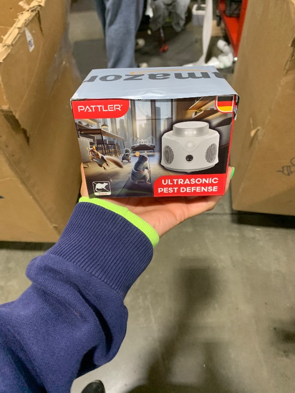 Photo 1 of PATTLER® - 360° Ultrasonic Mouse Repellent - Effectively Repel Mice with Ultrasonic Waves - Optimised for Repelling Mice and Rats