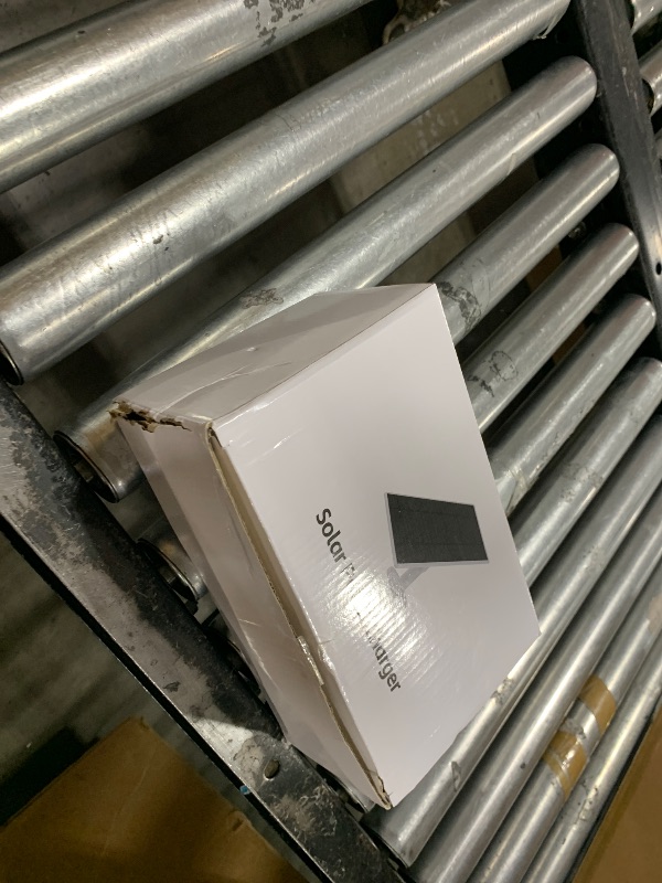 Photo 1 of SOLOR PANEL CHARGER 