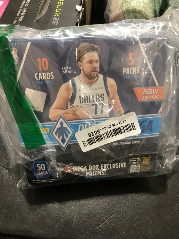 Photo 1 of 2023-24 Panini Phoenix Basketball Trading Cards Mega Box