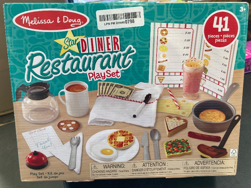 Photo 1 of Melissa & Doug Star Diner Restaurant Play Set (41 pcs) -  Restaurant Toy Set With Cookware and Utensils For Kids Ages 3+