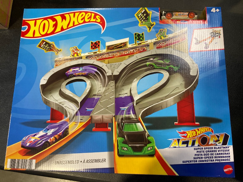 Photo 2 of Hot Wheels Track Set Super Speed Blastway Playset, Dual-Track Racing for 1 or 2 Players, Includes 1:64 Scale Toy Car