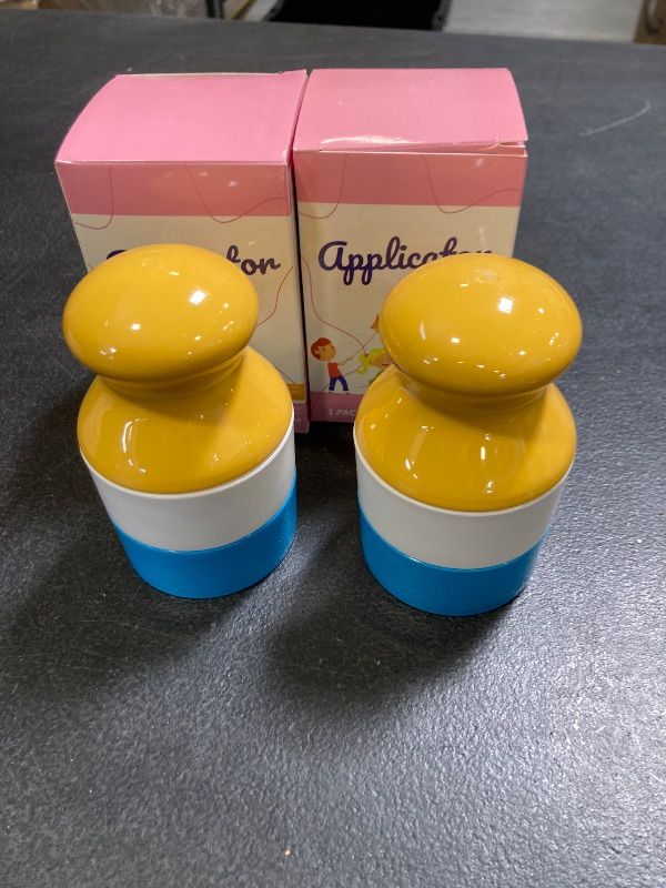 Photo 1 of Sunscreen Applicator for Kids & Lotion Applicator For Kids, Refillable Sponge Roller Applicator (Blue) 2 pack
