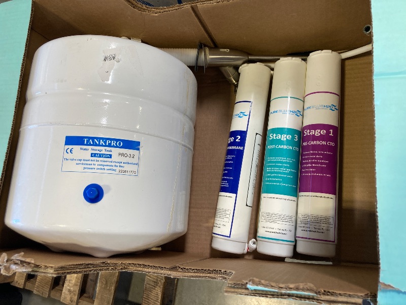 Photo 1 of Pure Blue 1:1 Reverse Osmosis Water Filtration System