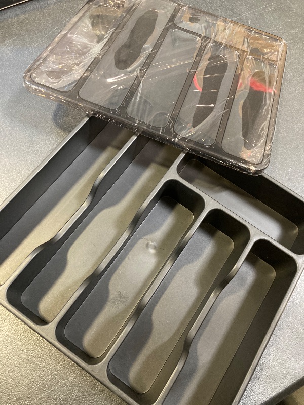 Photo 1 of Lifewit Silverware Organizer with Lid, Covered Utensil Tray for Kitchen Drawer and Countertop, Plastic Cutlery and Flatware Storage Box for Spoons Forks Knives Holder Case, 6 Compartments, Gray (Does Not Include Silverware)