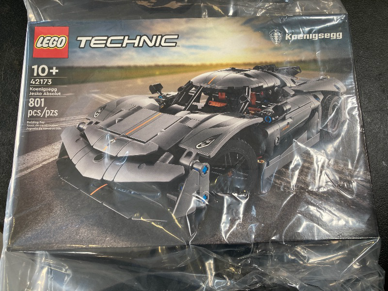 Photo 2 of LEGO Technic Koenigsegg Jesko Absolut Grey Hypercar, Sports Car Building Toy Set  42173