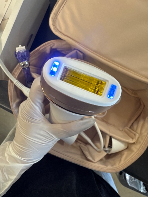 Photo 1 of Braun IPL at Home Laser Hair Removal for Women and Men, Silk Expert Pro 5 PL5137 with Venus Swirl Razor, Long-Lasting Reduction in Hair Regrowth for Body & Face, Corded, PL5137