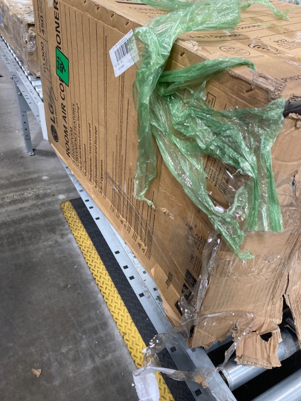 Photo 1 of LG 10000 BTU SACC(14000 ASHRAE) Portable Air Conditioners with Dual Inverter Cools 450 Sqft Ultra Quiet & Easy Install WiFi App Medium & Large Room Air Conditioner AC Unit Home White LP1022FVSM
