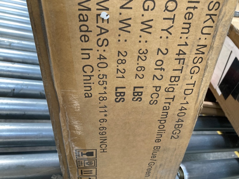 Photo 1 of ***PARTS ONLY***
Zupapa 1500LBS Weight Capacity No-Gap Design Kids Trampoline 16FT 15FT 14FT 12FT 10FT Outdoor Safety Enclosure Trampolines with Non-Slip Ladder for Children
**Box 2 of 2**
