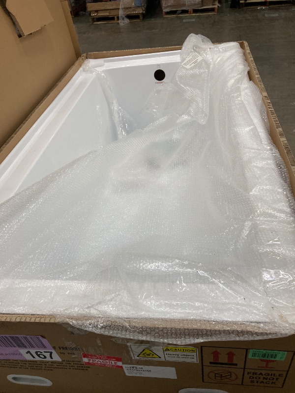 Photo 1 of Aqua Eden VTAP603222R 60-Inch Acrylic 3-Wall Alcove Tub with Right Hand Drain Hole, White