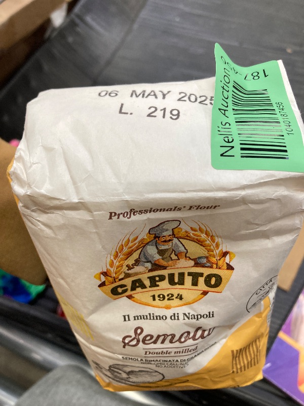 Photo 1 of Antimo Caputo Semola Di Grano Duro Rimacinata Semolina Flour 2.2LB (1kg), Bag - All Natural Dough for Fresh Pasta - 10 Bags of 2.2 Pound