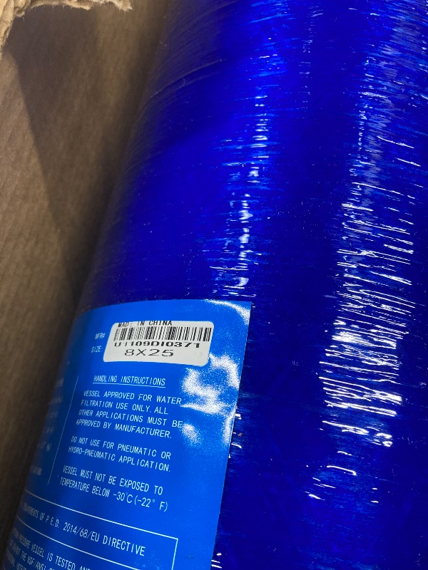 Photo 1 of Aquasana Whole House Water Filter System - Salt-Free Descaler, Carbon & KDF Home Water Filtration - Filters Sediment & 97% Of Chlorine - 1,000,000 Gl - EQ-1000-AST