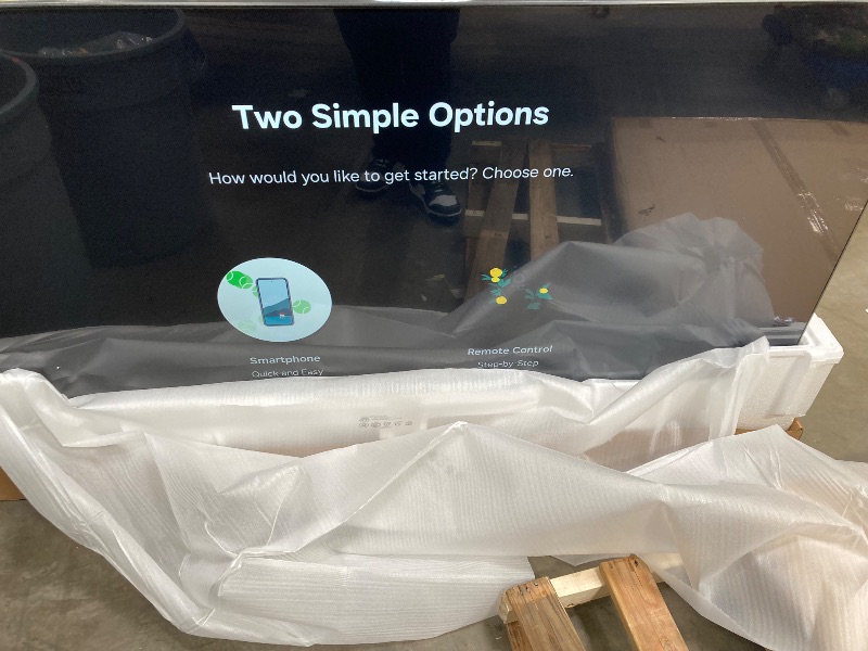 Photo 1 of *see notes*
SAMSUNG 75-Inch Class Crystal UHD 4K DU7200 Series HDR Smart TV w/Object Tracking Sound Lite, PurColor, Motion Xcelerator, Mega Contrast, Q-Symphony (UN75DU7200, 2024 Model)