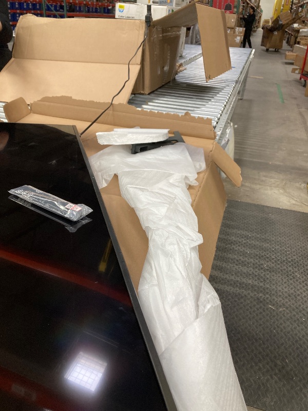 Photo 1 of 55” Class DU7200 Series Crystal UHD 4K Smart Tizen TV (2024)