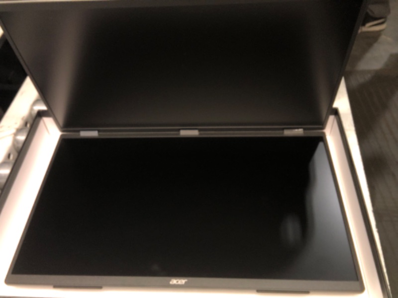 Photo 1 of Acer PD193Q 18.5” FHD 1080P Foldable Dual-Screen Portable Monitor | Adaptive-Sync | Auto Pivot, View Vertically or Horizontally | 2Wx2 Speakers | Plug & Play for PCs | 2 x USB Type-C & 1 x Mini HDMI