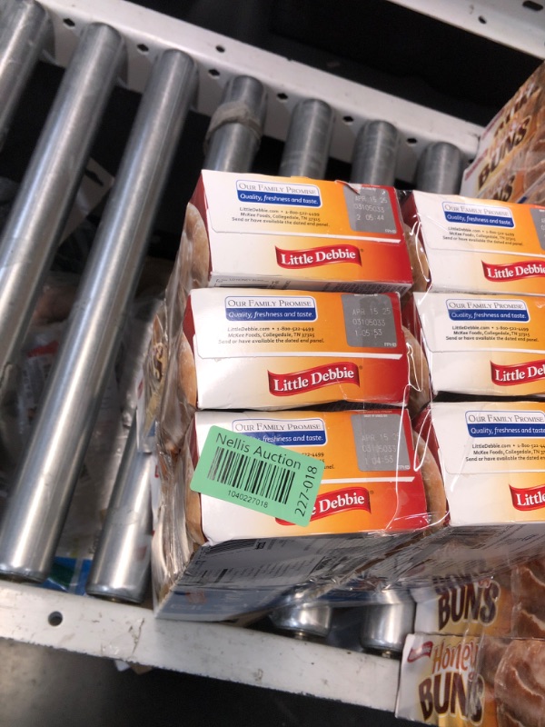 Photo 1 of ***(EXP: 4/15/25)NONREFUNDABLE***BUNDLE OF 6***Little Debbie Honey Buns, 6 Individually Wrapped Pastries, 10.6 oz Box, Pack of 0ne (1)