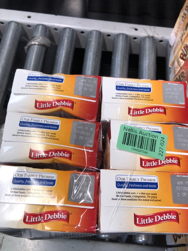 Photo 1 of ***(EXP: 4/15/25)NONREFUNDABLE***BUNDLE OF 6***Little Debbie Honey Buns, 6 Individually Wrapped Pastries, 10.6 oz Box, Pack of 0ne (1)