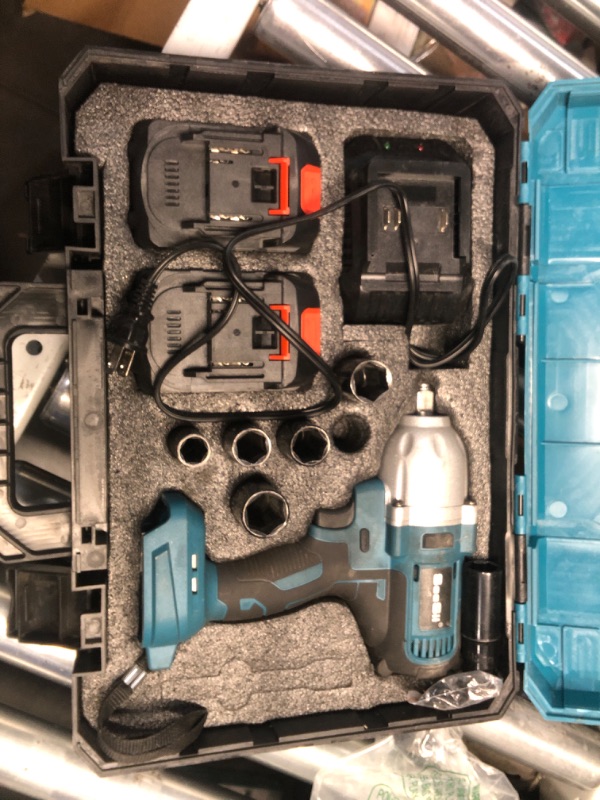 Photo 1 of ***SEE NOTES***
Seesii Cordless Electric Impact Wrench 1/2 inch for Car Home, 665Ft-lbs(900N.m) Brushless, 3300RPM High Torque Gun w/ 2x 4.0Ah Battery,Charger & 6 Sockets, WH710