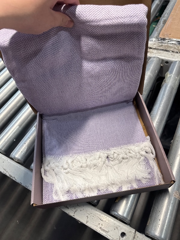 Photo 1 of ***General post***
veluca Ultra Soft Chunky Knitted Blanket | Chunky Knit Throw Blanket for Couch Bed & Sofa | Decorative Warm Woven Throw Cozy Blanket | Queen Throw Blanket (60 x 80) Inches - Lavender