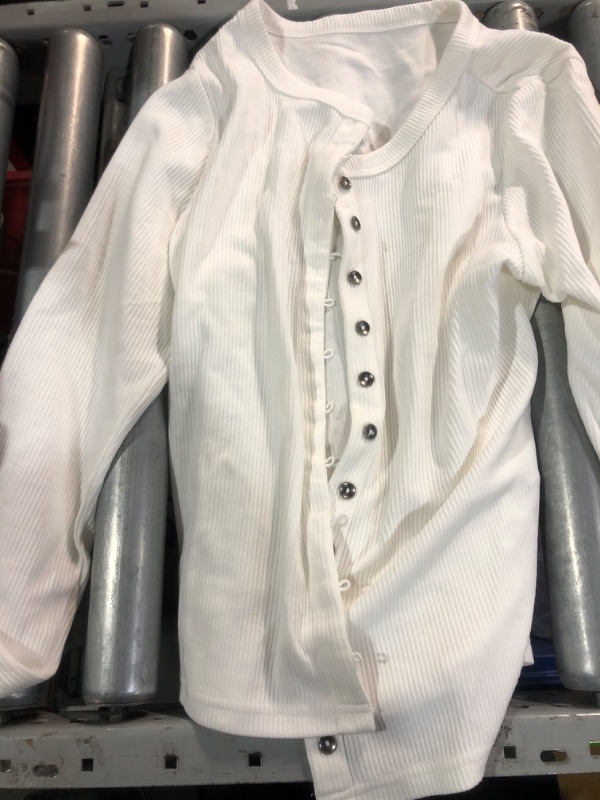 Photo 1 of (used)(damaged) Saodimallsu Womens Lightweight Fitted Sweaters Crew Neck Long Sleeve Button Down Ribbed Knit Cardigan White size M