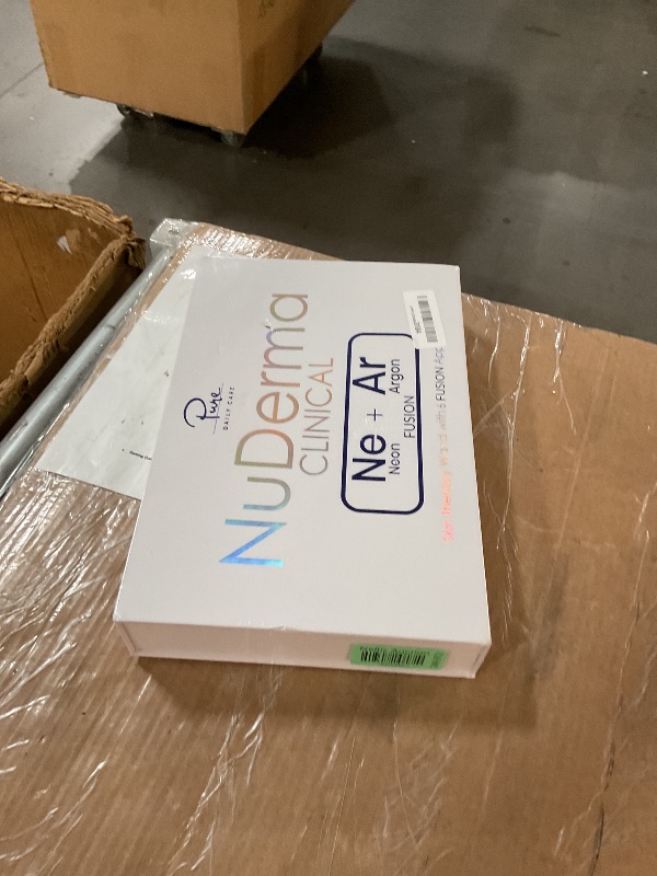 Photo 1 of *** FACTORY SEALED *** NuDerma Clinical Skin Therapy Wand - Portable Skin Therapy Machine w 6 Fusion Neon + Argon Wands – Anti Aging - Clarifying - Skin Tightening & Radiance - Wrinkle Reducing