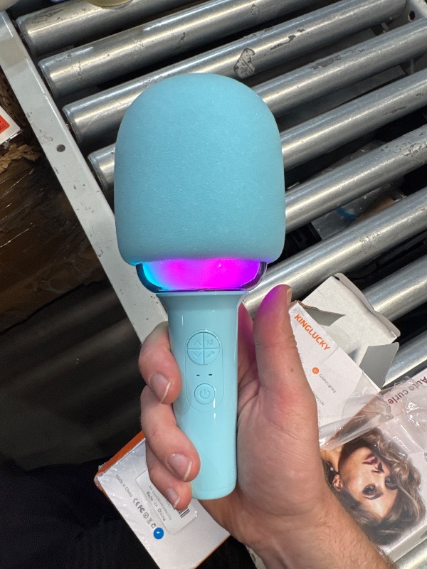 Photo 1 of (FAIR) Kinglucky Wireless Bluetooth Karaoke Microphone, 2-in-1 Portable Handheld Karaoke Mic Speaker Machine Christmas Birthday Gifts Toys for Girls Ages 3-12+ Home Party for All Smartphones PC - Blue