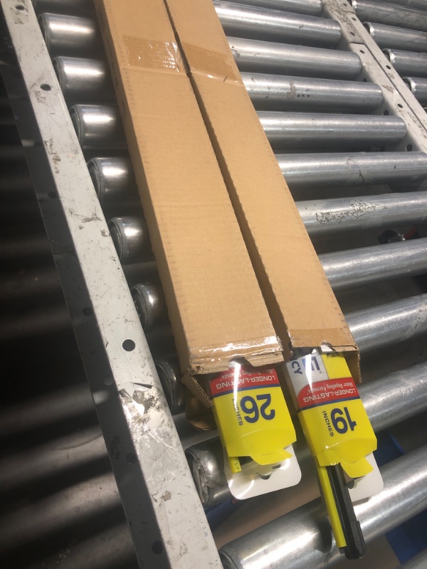 Photo 1 of **MISSING HARDWARE**
Rain-X 810235 Latitude 2-In-1 Water Repellent Wiper Blades, 26" and 19" Windshield Wipers (Pack Of 2), Automotive Replacement Windshield Wiper Blades With Patented Rain-X Water Repellency Formula