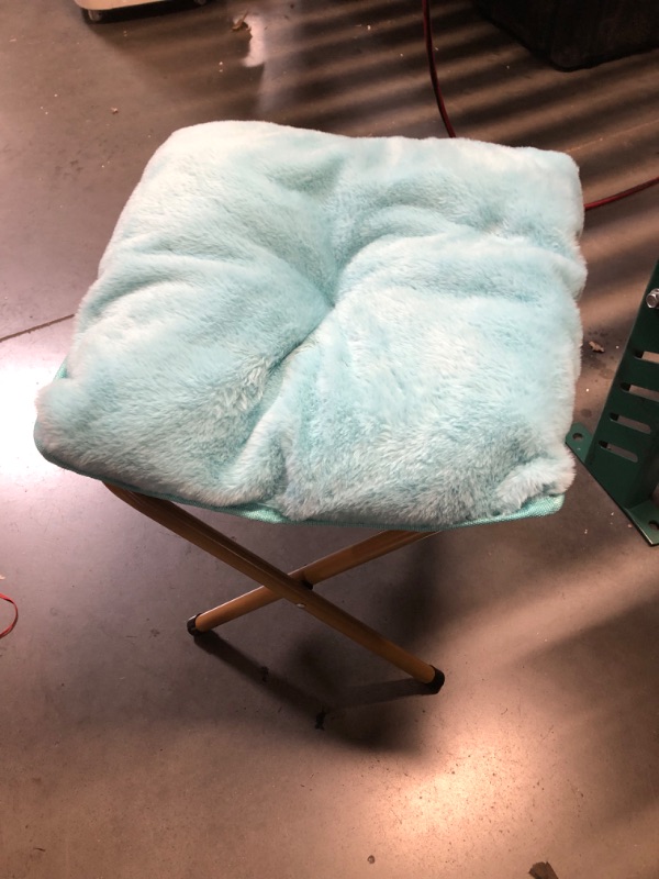 Photo 1 of (KIDS) (USED/FAIR) Kasunpul Comfy Saucer Chair, Foldable Living Room Chairs, Soft Faux Fur Lounge Chair for Bedroom, Reading Chairs for Adults, Kids, X-Large (Mint)