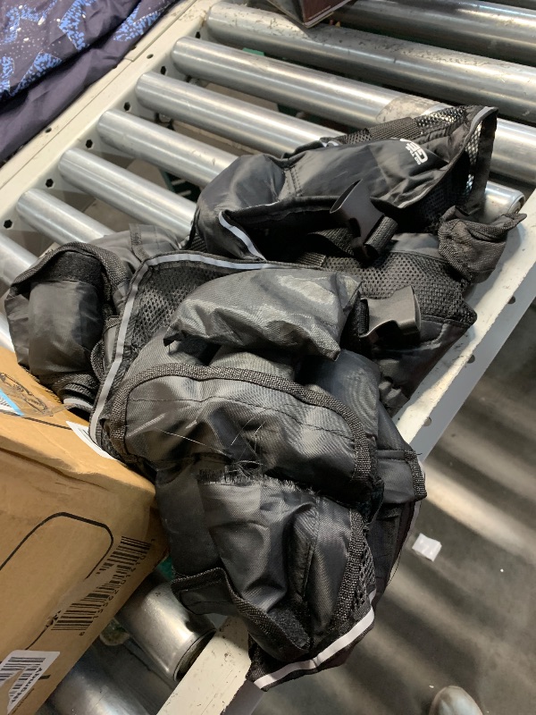 Photo 1 of ***(MINOR DAMGE/ SEE NOTES)***
ZELUS Weighted Vest, 6lb/8lb/12lb/16lb/20lb/25lb/30lb Weight Vest with Reflective Stripe for Workout, Strength Training, Running, Fitness, Muscle Building, Weight Loss, Weightlifting, Black 12IBS