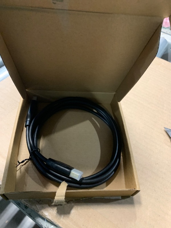 Photo 1 of Amazon Basics DisplayPort to HDMI Cable, Uni-Directional, 4K@30Hz, 1920x1200, 1080p, 6 ft, Black