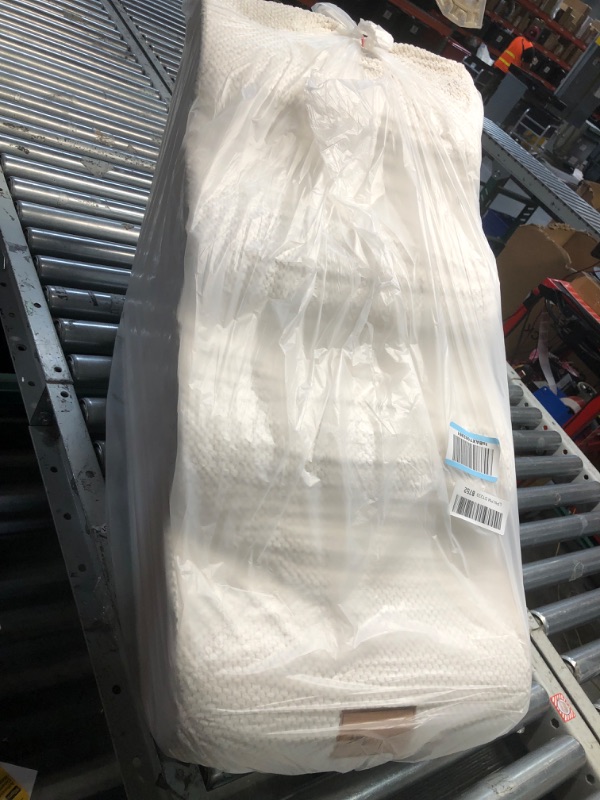 Photo 1 of (USED/FAIR) (BAGGED) Topmart High Density Foam Dog Steps 4 Tiers,Extra Wide Deep Pet Steps,Non-Slip Pet Stairs,Dog Ramp for Bed,Soft Foam Dog Ladder,Best for Older Dogs Injured,Older Pets,Cats with Joint Pain
