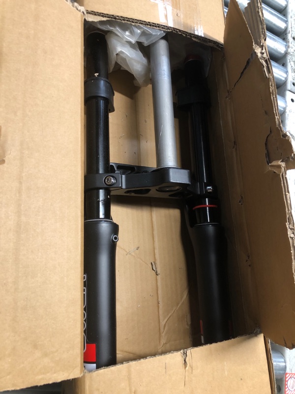 Photo 1 of AUTES 26 inch 4.0" Fat Tire Electric Bike Air Suspension Fork, Spacing Hub 135mm 1 1/8 Straight Tube MTB Manual Lockout 9mm QR Mountain Bike Double Shoulder Ebike Front Forks(26"×4")