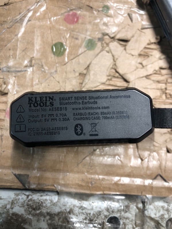 Photo 1 of (One earbud does not work) Klein Tools AESEB1S Smart Sense True Wireless Safety Earbuds with Bluetooth 