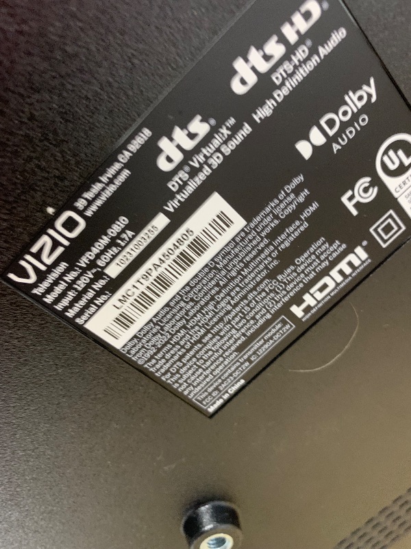 Photo 1 of *LINE THROUGH THE MIDDLE - MINOR DAMAGE* VIZIO 40-inch Full HD 1080p Smart TV with DTS Virtual: X, Alexa Compatibility, Google Cast Built-in, Bluetooth Headphone Capable, (VFD40M-08 New)