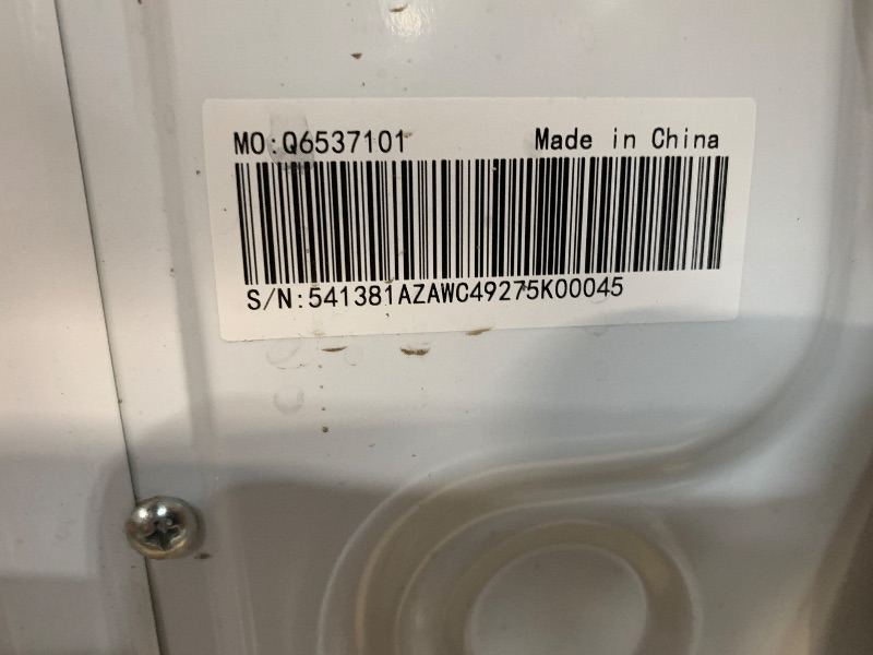 Photo 1 of ***TRUCK/TRAILER PICKUP ONLY - SCRATCHED AND DENTED - USED AND DIRTY - POWERS ON - UNABLE TO TEST FURTHER***
Midea 24 Inch Washer and Dryer Combo, All in One Washer and Dryer 2.7 cu.ft 26lbs, Ventless Washing Machine, Steam Care, Overnight Dry, 1400 RPM, 