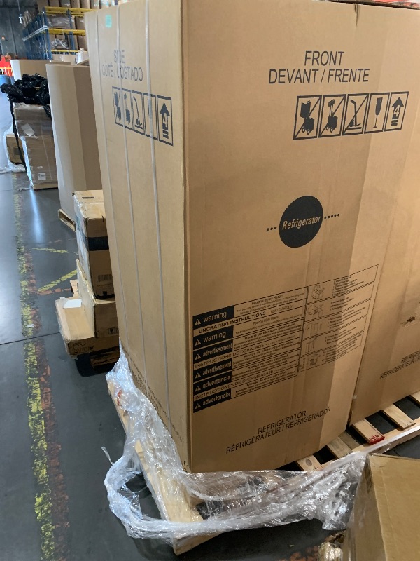 Photo 1 of ****TRUCK/TRAILER PICKUP ONLY***PRE OPENED, APPEARS UNUSED/NEW****
Winia WTE21GSWMD 21 Cu. Ft. Top Mount Refrigerator With Factory Installed Ice Maker - White