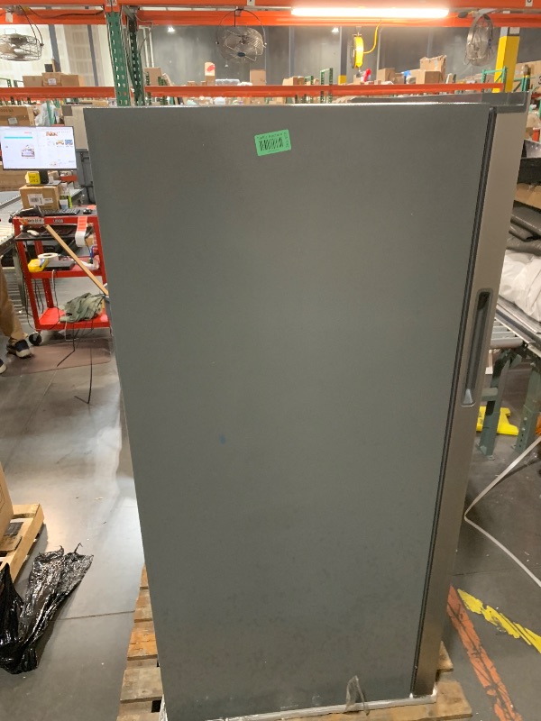 Photo 1 of ***TRUCK/TRAILER PICKUP ONLY***STOCK PHOTO FOR REFERENCE ONLY**
(used) (minor damage) 14 cu. ft. Frost Free Upright Convertible Freezer/Refrigerator in Stainless Steel


