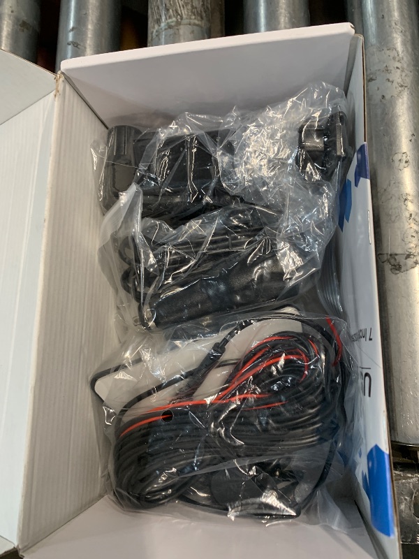 Photo 1 of ***(HEAVILY USED/ MINOR DAMAGES)***
for Apple Carplay Wireless Portable 7" Touchscreen Car Stereo Voice Control with Apple Car Play & Android Auto Car Audio Backup Camera Bluetooth GPS Navigation/Mirror Link Fits All Cars