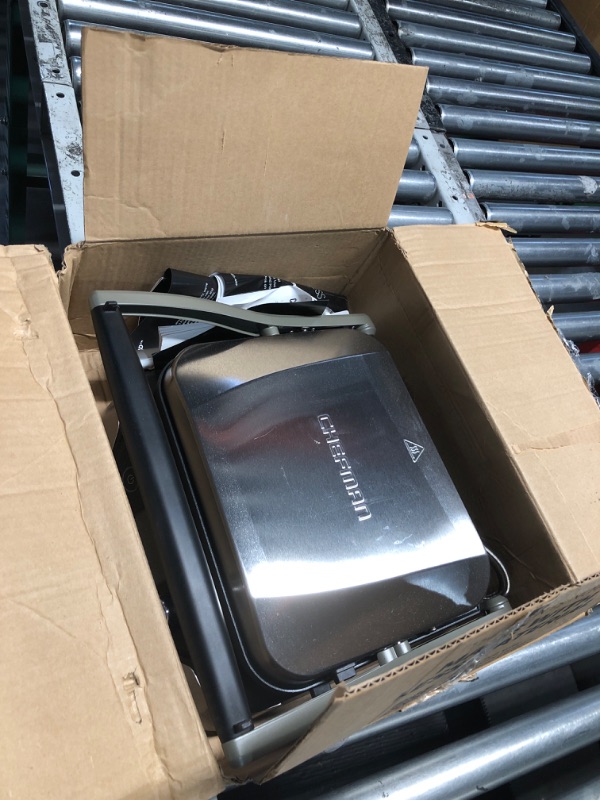 Photo 1 of (POWER TESTED) (BROKEN LEG) Chefman 5-in-1 Digital Panini Press Grill Sandwich Maker and Griddle Grill Combo with Removable, Reversible Dishwasher-Safe Grilling Plates, Opens 180° for Indoor BBQ /Flat Top Grill, Stainless steel