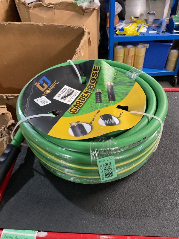 Photo 1 of (used)HQMPC Garden Hose Garden Water Hose 50 ft Non Kinking Heavy Water Hose with Brass Hose Fittings (5/8"IDx50'(50 FEET) With 1 Pcs 10 Patterns Hose Nozzle Spray Nozzle