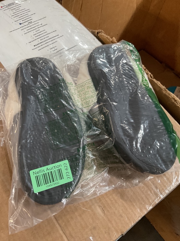 Photo 1 of **PREV WORN**
welltree Women's Memory Foam Slippers with Coral Fleece Lining Non-Slip Slippers Winter House Shoes for Indoors and Outdoors, Dark Grey, LARGE (9-10)