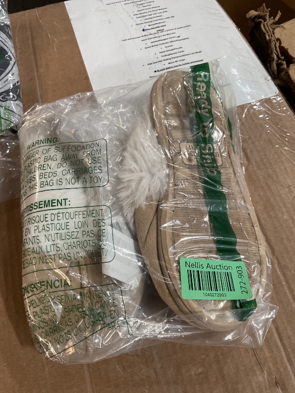 Photo 1 of (USED) Parlovable Women Slippers with Memory Foam, Fuzzy Warm Bedroom House Shoes, Fluffy Winter Indoor Outdoor Anti-Skid Sole Beige 5-6