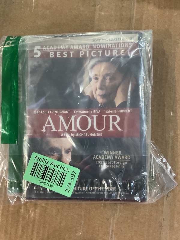 Photo 1 of Amour