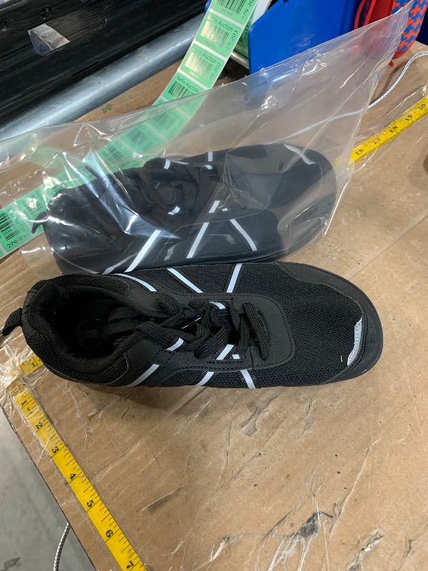 Photo 1 of *** Stock photo reference only*** Barefoot Shoes Men Wide Toe Box Zero Drop Men's Trail Running Cross-Trainer Wrestling Boxing Weightlifting Walking Shoes