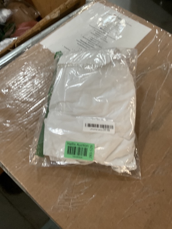 Photo 1 of ***(HEAVILY USED)***
Amazon Essentials Men's Slim-Fit Long-Sleeve Poplin Shirt, White, Large