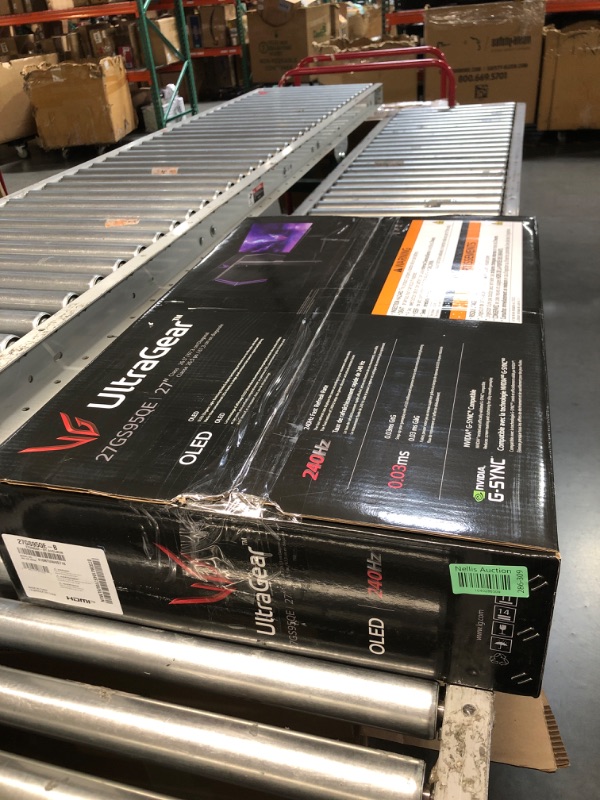 Photo 1 of LG ?27GS95QE 27-inch Ultragear OLED Gaming Monitor QHD 1440p 240Hz 0.03ms DisplayHDR True Black 400 AMD FreeSync Premium Pro NVIDIA G-Sync HDMI 2.1 DisplayPort Tilt/Height/Swivel Stand Black