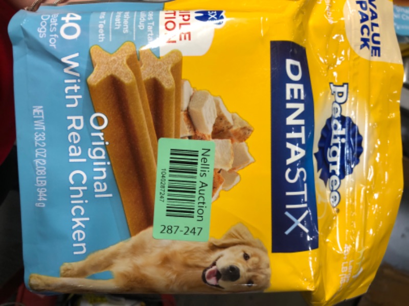 Photo 1 of (non-refundable)Pedigree Dentastix Large Breed Dog Treats, Original Flavor, 2.08 lb. Bag (40 Treats)