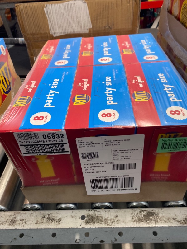Photo 1 of ***(EXP: 31 JAN, 2025) NONREFUNDABLE*** RITZ Original Crackers, Snacks for Kids and Adults, Lunch Snacks, Party Size, 27.4 oz, 6 Pack