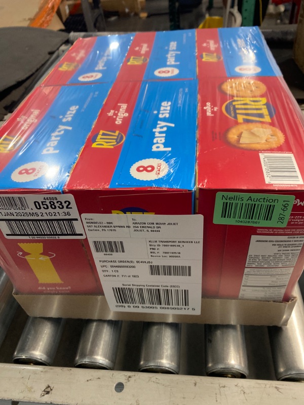 Photo 1 of ***(EXP: 31 JAN, 2025) NONREFUNDABLE*** RITZ Original Crackers, Snacks for Kids and Adults, Lunch Snacks, Party Size, 27.4 oz, 6 Pack